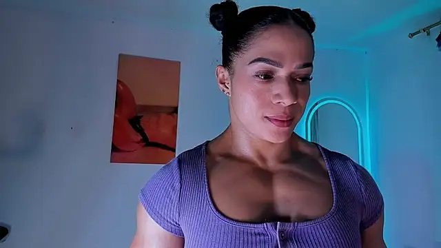 Snapshot of alexafit chatting on July 21, 1:46 pm alexafit online show from July 21, 1:46 pm