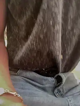 DanniLee  online show from March 9, 7:07 pm