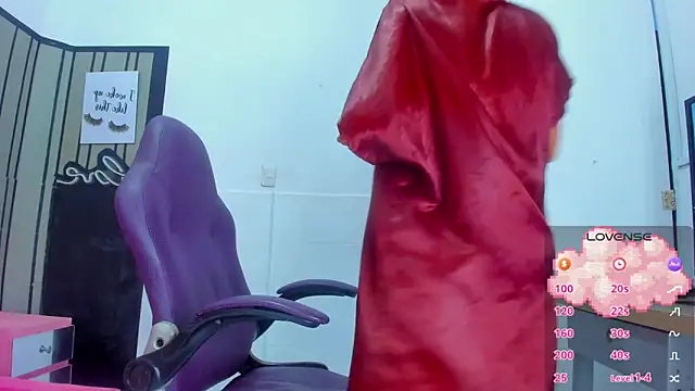 Brithanyslim online show from February 11, 1:31 am