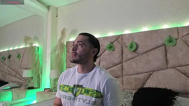 JossAckland online show from March 15, 6:25 pm