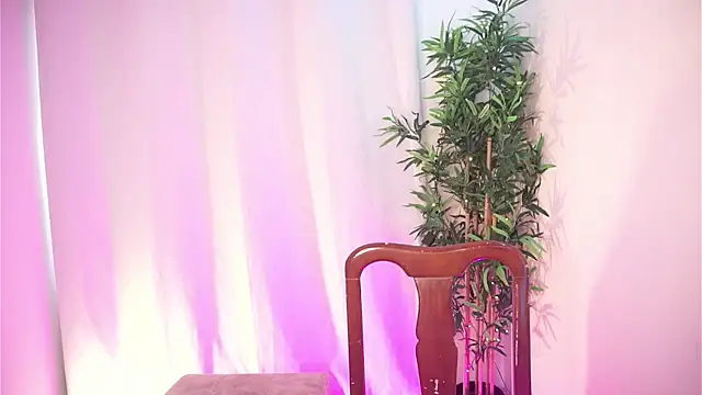 Snapshot of Tony_Wylie chatting on January 31, 9:35 pm Tony Wylie online show from January 31, 9:35 pm