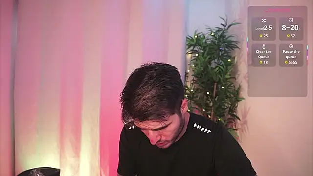 Snapshot of Tony_Wylie chatting on February 20, 6:19 pm Tony Wylie online show from February 20, 6:19 pm