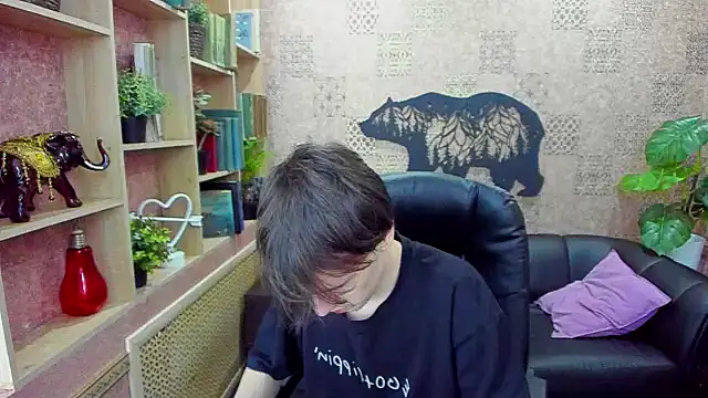 Snapshot of BillyHont chatting on December 11, 7:14 pm BillyHont online show from December 11, 7:14 pm