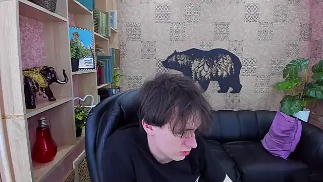 Snapshot of BillyHont chatting on December 17, 3:17 pm BillyHont online show from December 17, 3:17 pm