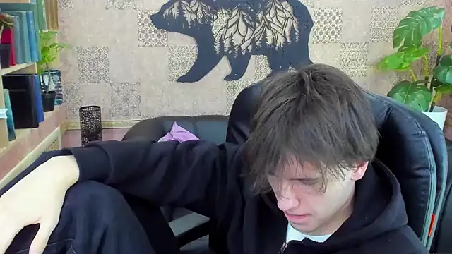 Snapshot of BillyHont chatting on December 21, 6:12 pm BillyHont online show from December 21, 6:12 pm