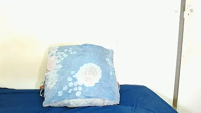 Snapshot of xSpicyQueen8x chatting on January 10, 12:59 am xSpicyQueen8x online show from January 10, 12:59 am