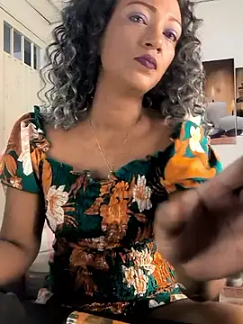 Snapshot of Amaliu_ chatting on June 2, 2:41 pm Amaliu online show from June 2, 2:41 pm