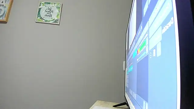 Snapshot of agussaenz chatting on January 7, 9:57 pm agussaenz online show from January 7, 9:57 pm