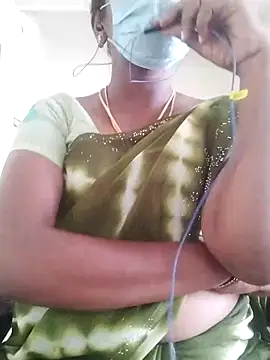 Snapshot of Preethytamilsexy chatting on May 21, 11:17 am Preethytamilsexy online show from May 21, 11:17 am
