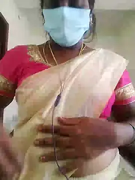 Snapshot of Preethytamilsexy chatting on May 30, 5:37 am Preethytamilsexy online show from May 30, 5:37 am