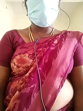 Snapshot of Preethytamilsexy chatting on June 8, 5:30 am Preethytamilsexy online show from June 8, 5:30 am