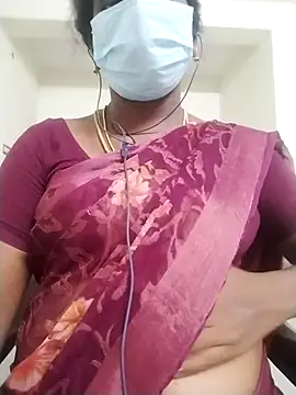 Snapshot of Preethytamilsexy chatting on June 11, 2:59 pm Preethytamilsexy online show from June 11, 2:59 pm