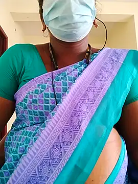 Snapshot of Preethytamilsexy chatting on August 6, 6:04 am Preethytamilsexy online show from August 6, 6:04 am