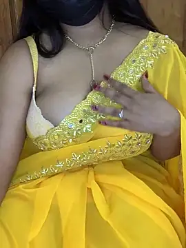 Snapshot of Doodhwaali chatting on January 24, 4:17 pm Doodhwaali online show from January 24, 4:17 pm