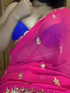 Snapshot of Doodhwaali chatting on January 29, 5:24 pm Doodhwaali online show from January 29, 5:24 pm