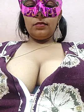 Snapshot of Anjalihotwife chatting on July 17, 5:40 pm Anjalihotwife online show from July 17, 5:40 pm