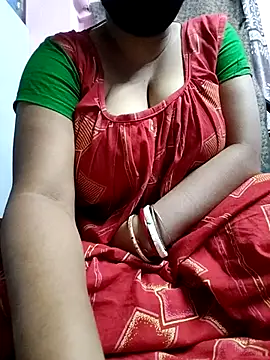 BERRY 00 online show from February 9, 10:30 am