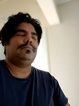 Brickstash online show from September 10, 6:41 pm