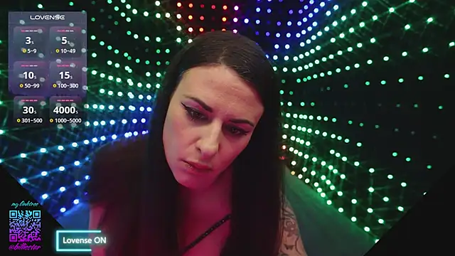 BillieStarOfficial online show from December 28, 7:43 pm