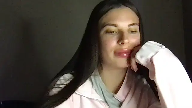 Snapshot of MoonriseGoddess chatting on April 25, 5:43 pm MoonriseGoddess online show from April 25, 5:43 pm