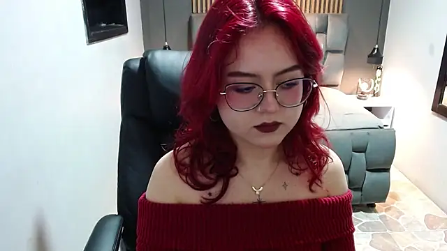 crimson tati  online show from December 30, 9:19 pm