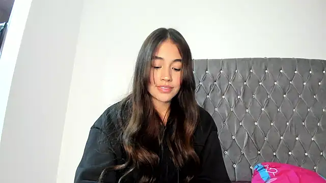 Snapshot of AriaMontgomery chatting on January 26, 2:03 am AriaMontgomery online show from January 26, 2:03 am