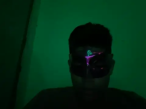 Freebird783 online show from September 17, 12:29 pm