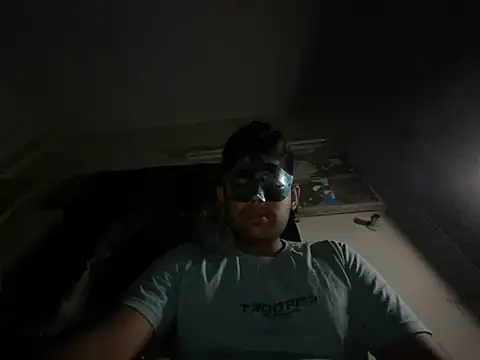 Freebird783 online show from September 25, 8:01 pm