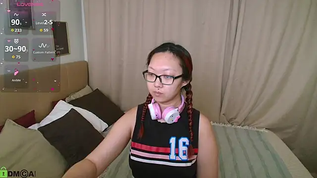 Snapshot of Marine_Vact chatting on July 28, 4:50 pm Marine Vact online show from July 28, 4:50 pm