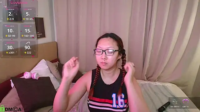 Snapshot of Marine_Vact chatting on July 28, 8:52 pm Marine Vact online show from July 28, 8:52 pm
