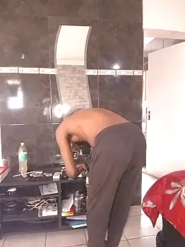 Snapshot of Ras_and_Stewf chatting on February 20, 12:15 pm Ras and Stewf online show from February 20, 12:15 pm