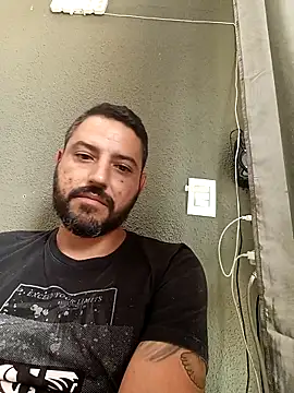 P4uzud4O online show from April 11, 4:11 pm