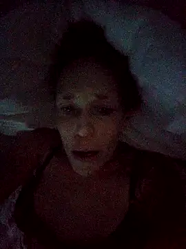 Snapshot of Fiesty_findom40 chatting on September 27, 8:47 pm Fiesty findom40 online show from September 27, 8:47 pm