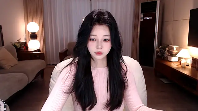 Snapshot of sweateanv_ chatting on March 3, 8:09 am sweateanv online show from March 3, 8:09 am