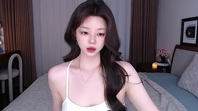 sweateanv  online show from July 28, 9:26 am