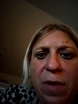 Snapshot of Playmate86 chatting on December 4, 10:02 am Playmate86 online show from December 4, 10:02 am