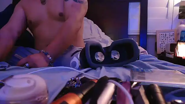 cloudyspun online show from November 21, 3:16 am