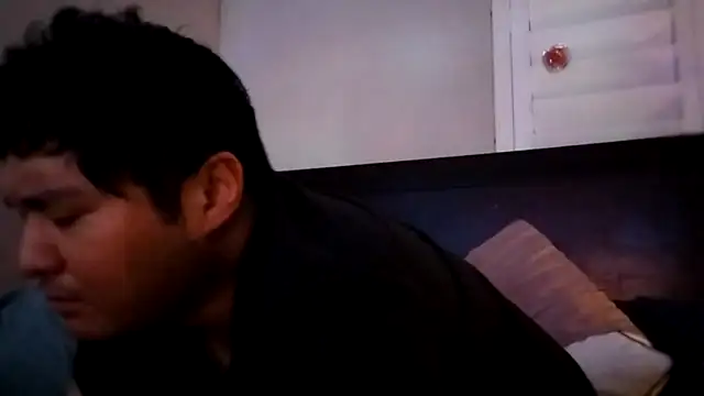 cloudyspun online show from April 12, 11:15 am