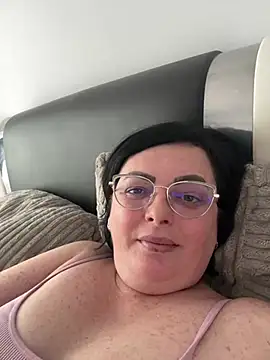 Amandamuller1982 online show from December 20, 10:49 am