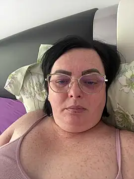 Amandamuller1982 online show from December 30, 9:59 am