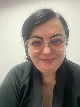 Amandamuller1982 online show from January 6, 1:53 am