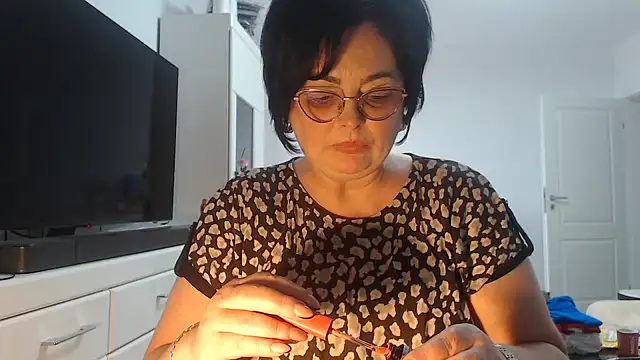 Amandamuller1982 online show from May 21, 2:46 pm