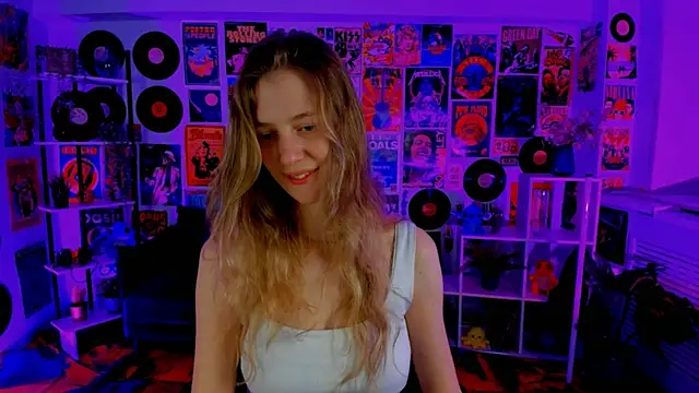 Sharon Evansi online show from December 30, 2:51 pm