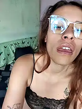 Snapshot of dahana0 chatting on January 29, 7:22 pm dahana0 online show from January 29, 7:22 pm