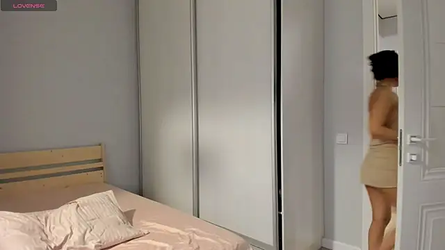 Snapshot of dragon_princesss chatting on February 21, 7:21 pm dragon princesss online show from February 21, 7:21 pm