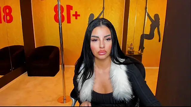 anemarieejolie online show from January 18, 9:55 pm