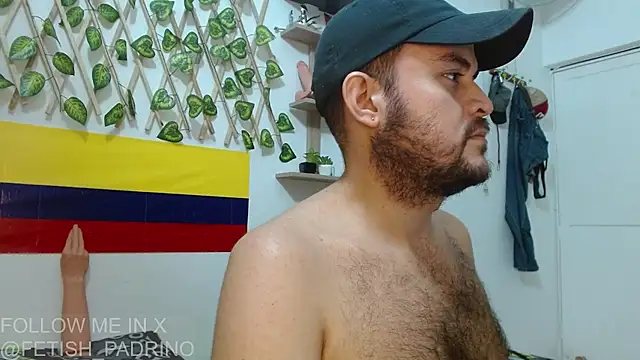 Snapshot of fetish_padrino chatting on March 17, 1:24 am fetish padrino online show from March 17, 1:24 am