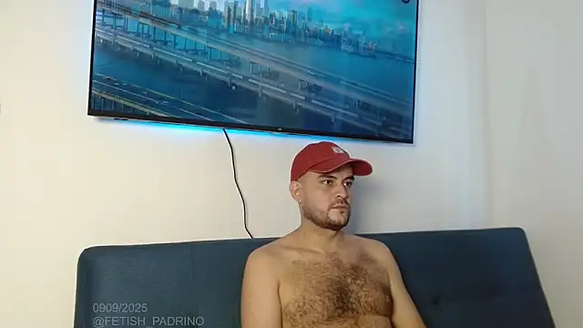Snapshot of fetish_padrino chatting on September 9, 4:39 pm fetish padrino online show from September 9, 4:39 pm