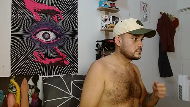 Snapshot of fetish_padrino chatting on September 12, 11:26 pm fetish padrino online show from September 12, 11:26 pm