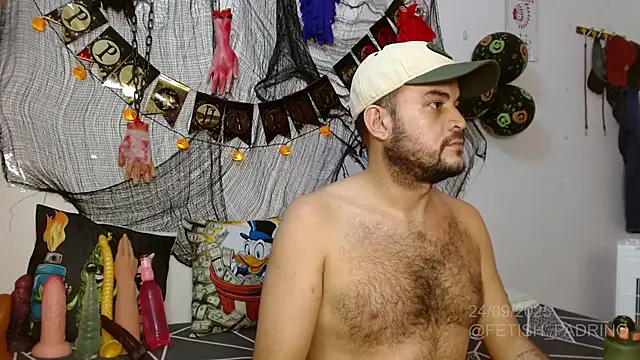 Snapshot of fetish_padrino chatting on September 25, 1:53 am fetish padrino online show from September 25, 1:53 am